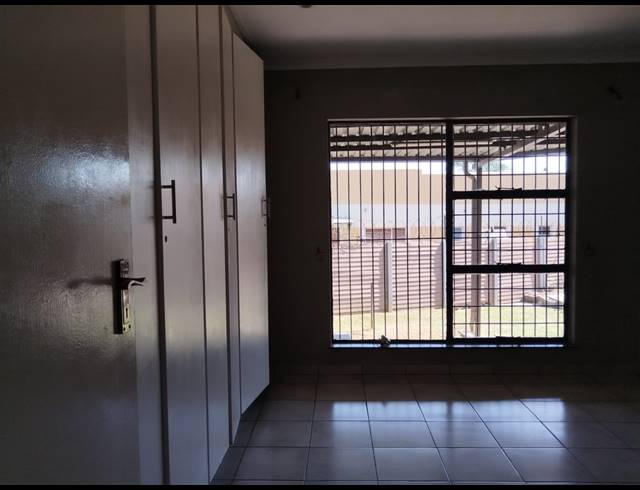 3 BEDROOM APARTMENT FOR SALE IN TERENURE